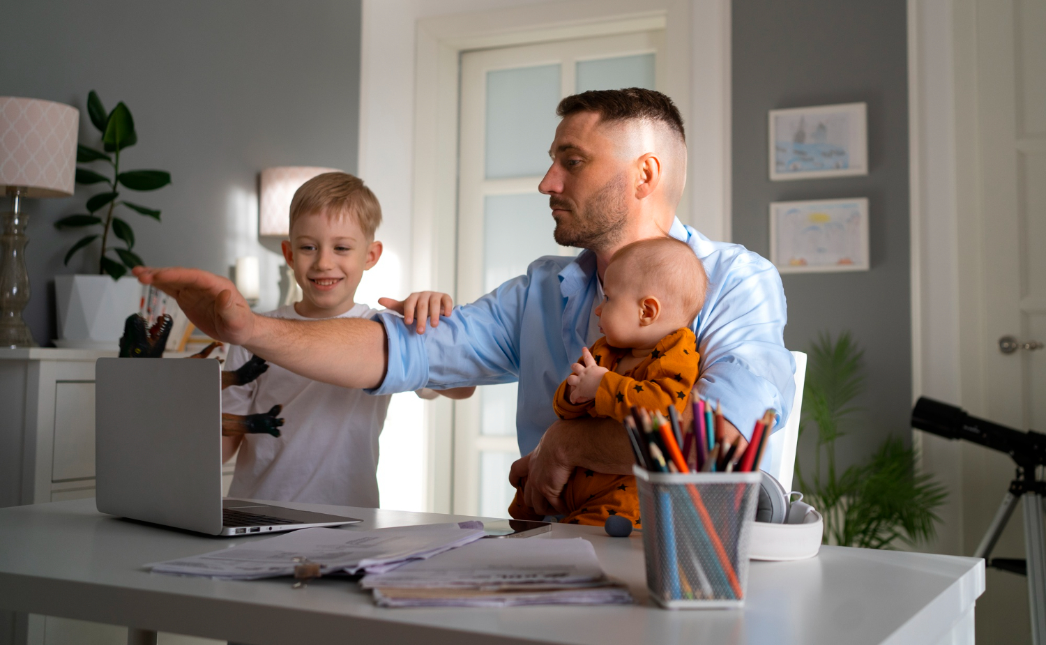 Home Hustle Harmony: 20 Brilliant Business Ideas for Empowered Parents